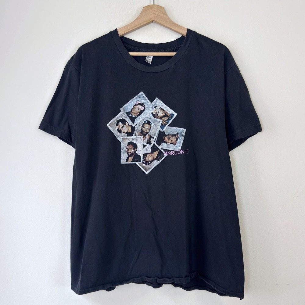Maroon 5 Red Pill Blue Tour 2018 Concert Black Tee Shirt - XL